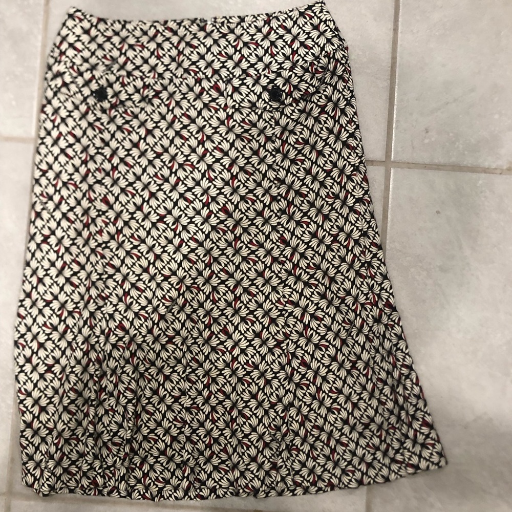 BURBERRY LONDON Flare Skirt Knee Length All Over Pattern 36 Black White small - Picture 12 of 14
